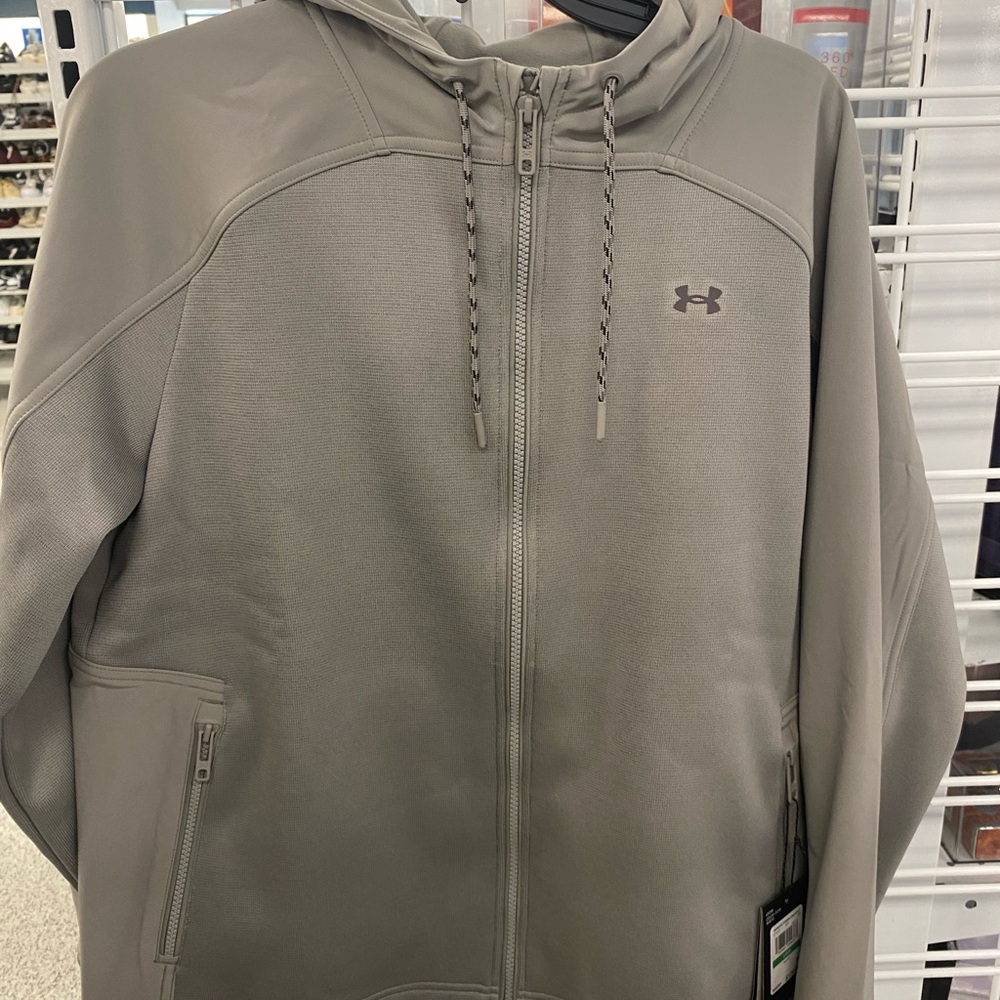 Armour Jacket  90$